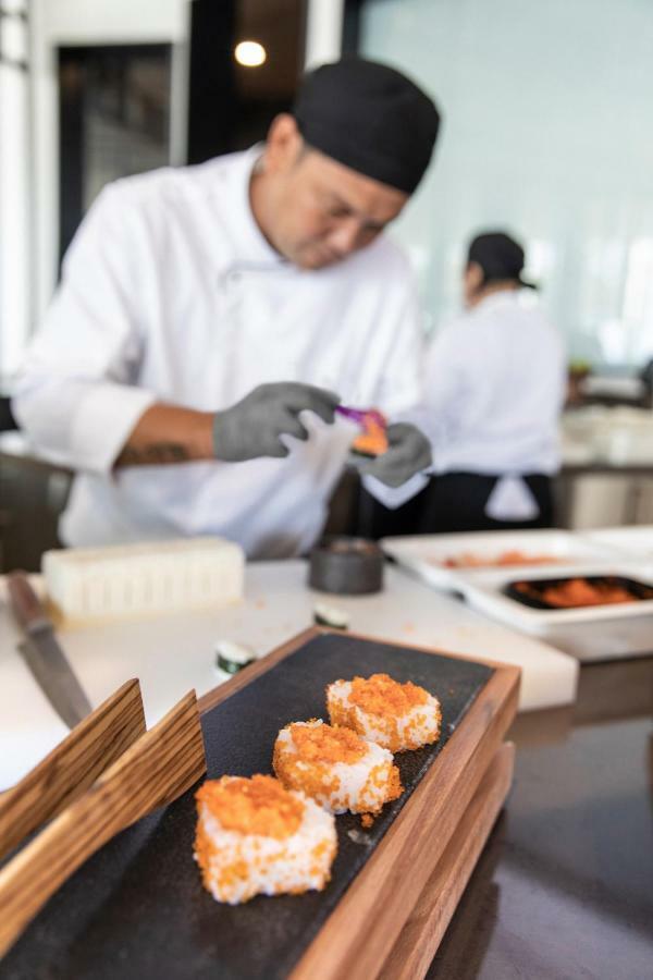 Paloma Finesse Side Hotel ภายนอก รูปภาพ