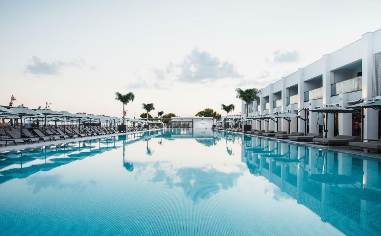 Paloma Finesse Side Hotel ภายนอก รูปภาพ