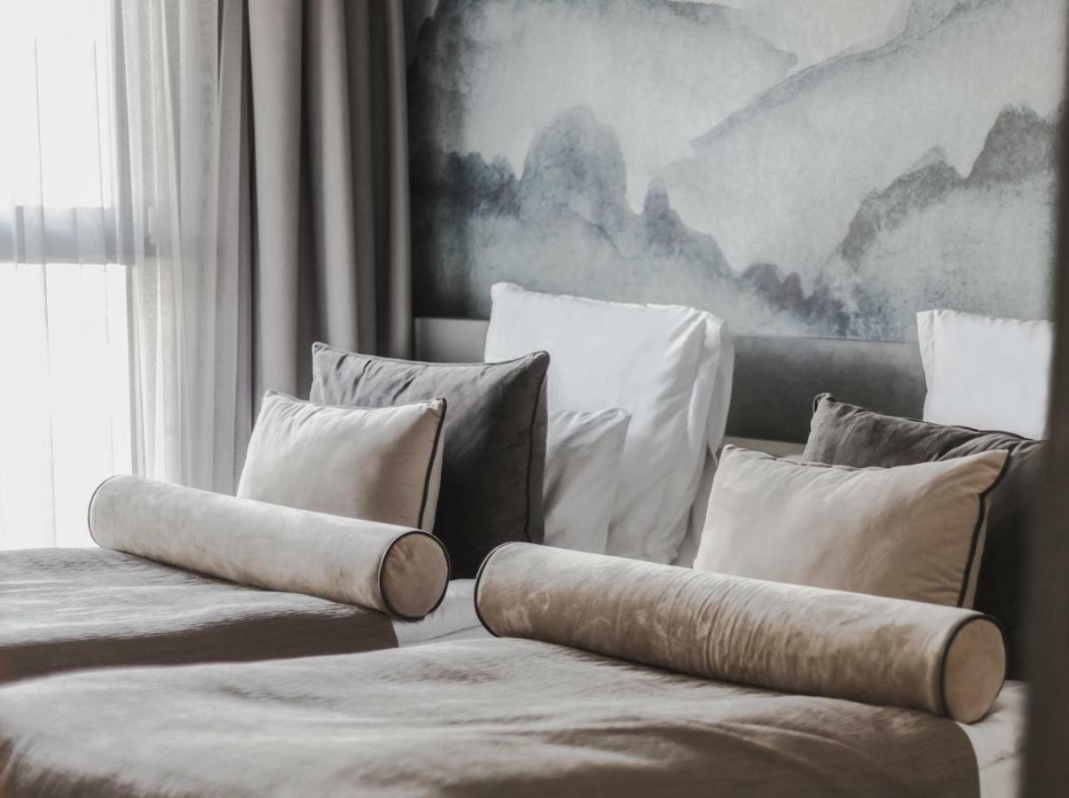 Paloma Finesse Side Hotel ภายนอก รูปภาพ