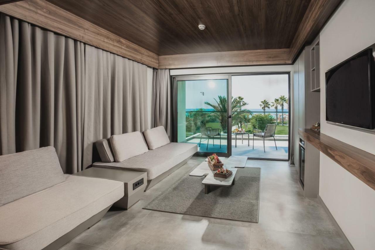 Paloma Finesse Side Hotel ภายนอก รูปภาพ