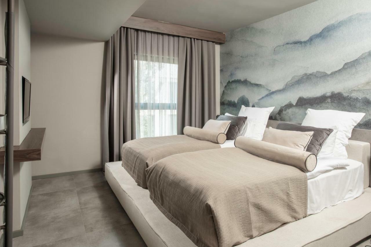 Paloma Finesse Side Hotel ภายนอก รูปภาพ