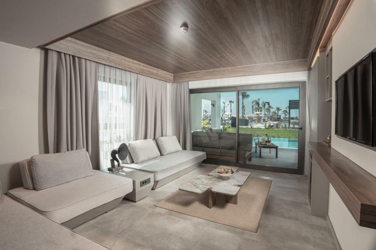 Paloma Finesse Side Hotel ภายนอก รูปภาพ