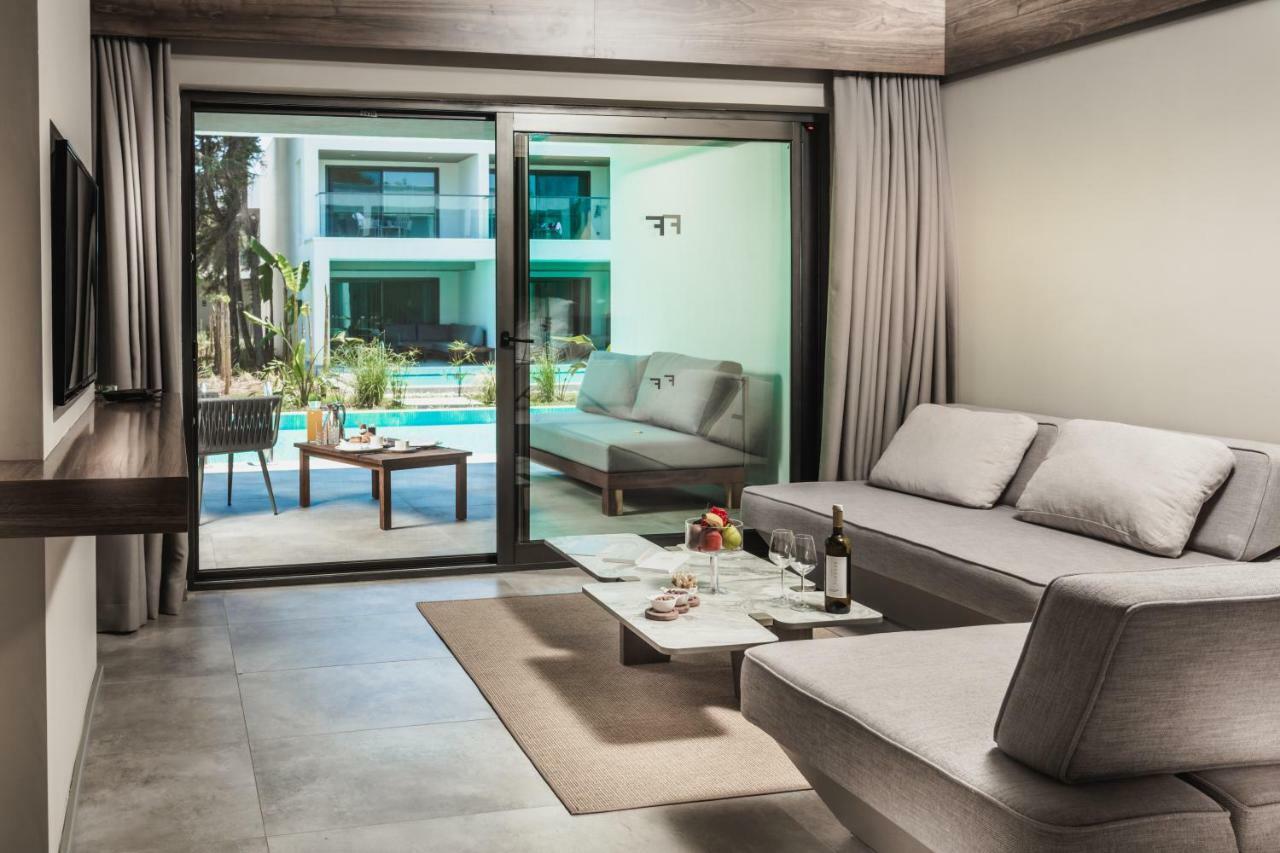 Paloma Finesse Side Hotel ภายนอก รูปภาพ